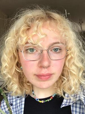 Femke zoekt een Huurwoning / Appartement / Studio / Kamer in Tilburg